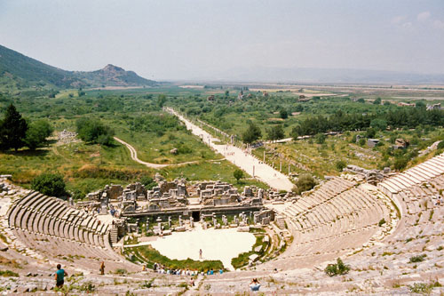 das groe Amphitheater in Ephesos