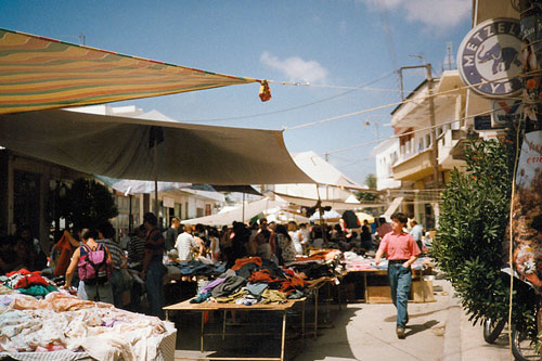 Markt in Mires