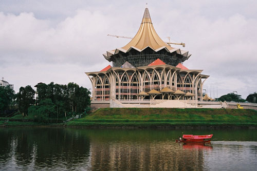 Das neue Parlament in Kuching