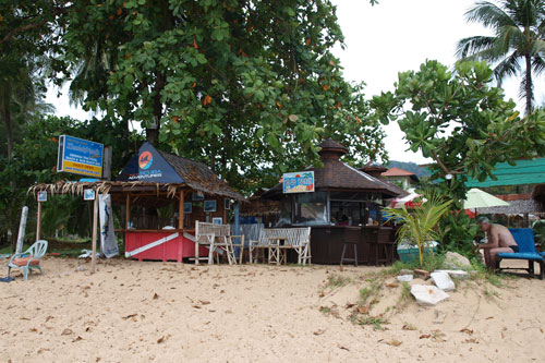 Am Strand in Khao Lak