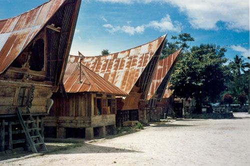 Batak Huser auf Samosir