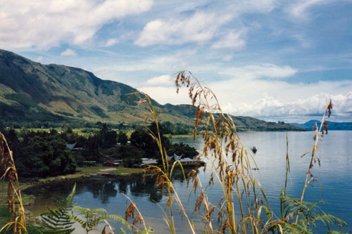 letzter Blick auf den Toba See