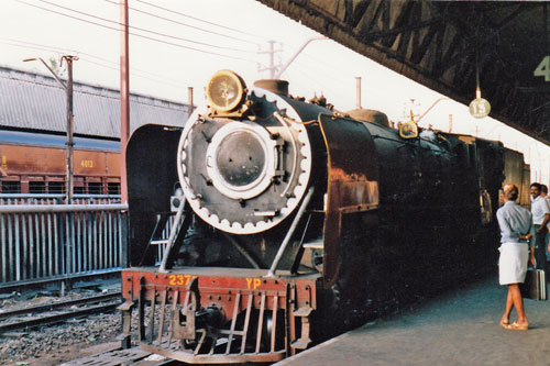 Auf dem Bahnhof in Trichy