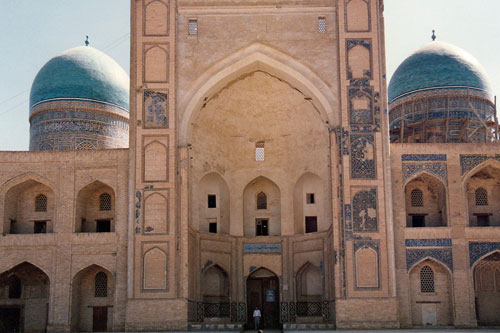 Miri Arab  Medrese in der Altstadt