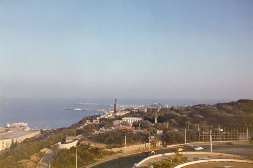 Blick vom Hotel auf Baku