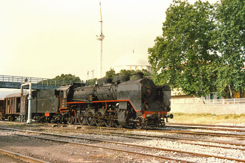 Fr Eisenbahnfreunde: Dampflok auf dem Bahnhof von Selcuk