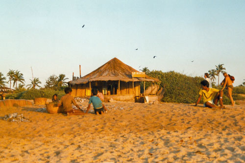 Am Strand von Baga