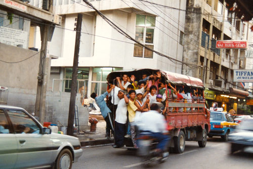 Strasse beim Nana Hotel in Bangkok