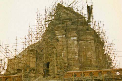 Wat Chedi Luang in Chiang Mai