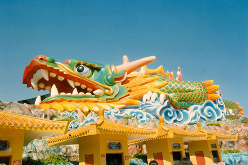 Eingang zum Tiger Balm Garden in Singapur