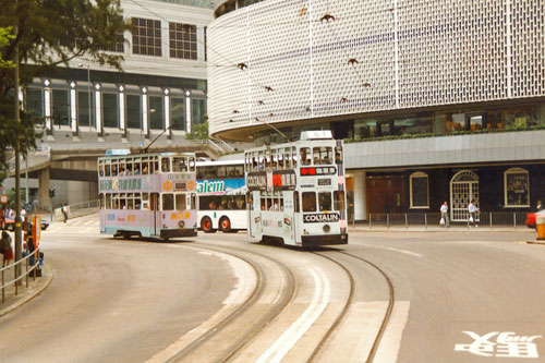 Des Voeux Road Central District