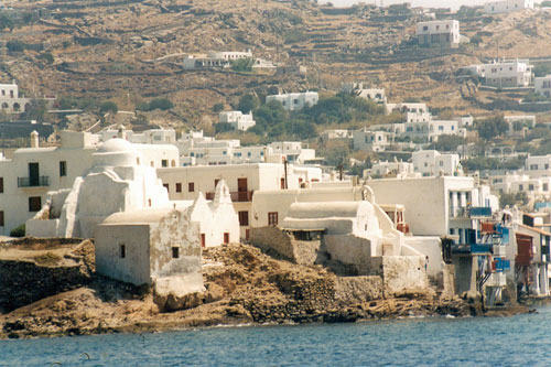 Blick vom Schiff auf Mykonos