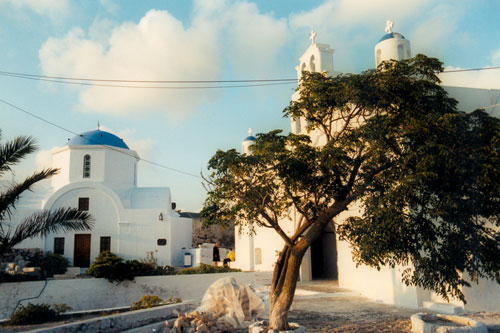 Pirgos auf Santorin