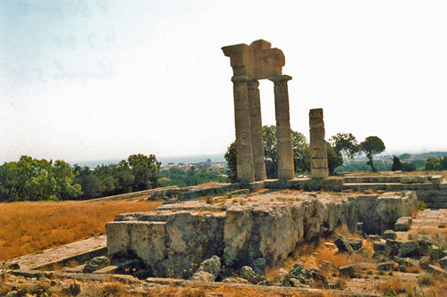 Reste der Akropolis von Rhodos Stadt