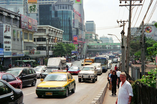 Thanon Ratchdamri in Pathumwan