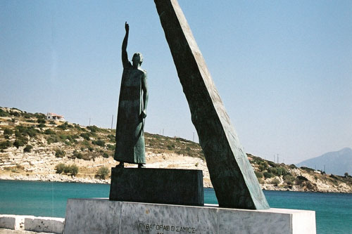 Pythagoras Denkmal von Pythagorio