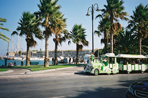 Touristenbimmelbahn in Kos Stadt