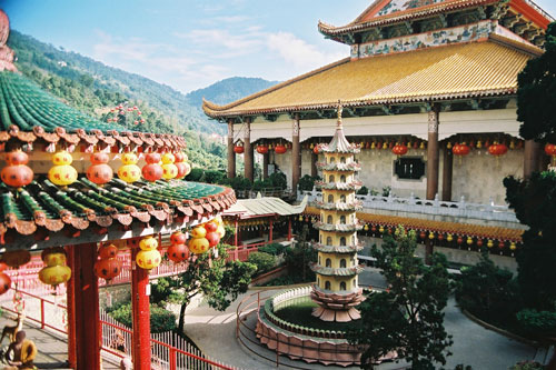 im Tempel Kek Lok Si