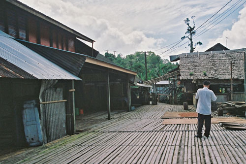 Anah Rais Bidayuh-Langhaus bei Kuching