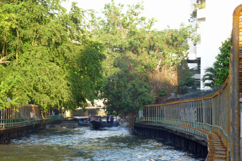 Khlong Boat Golden Mount Line