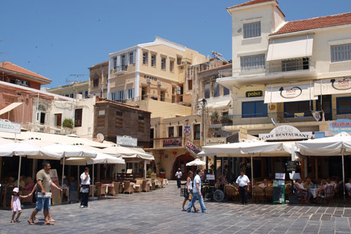 am venezianischen Hafen in Chania