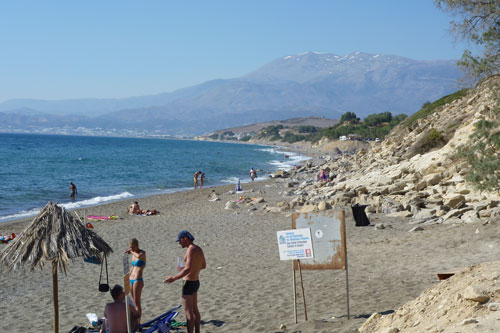 Komos Beach