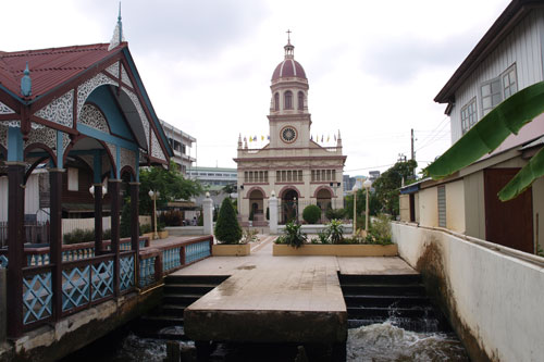 Santa Cruz Church