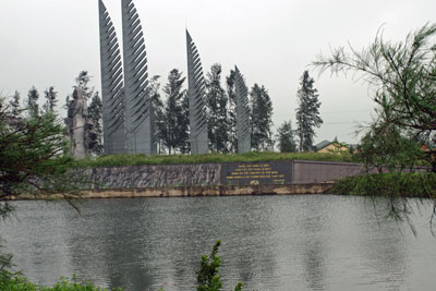 Denkmal an der ehemaligen Grenze zu Nordvietnam