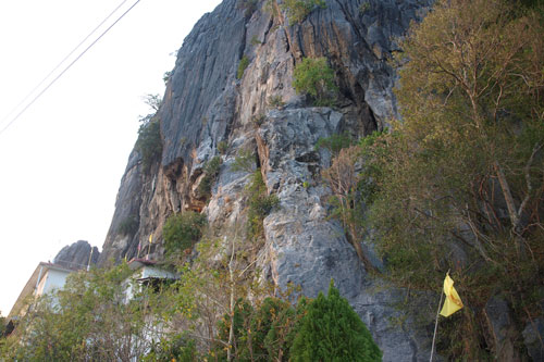 am Khao Wongkhot Tempel (Fledermaus Hhle)