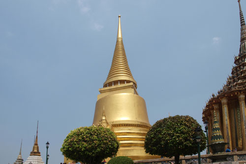 Phra Si Ratana Chedi