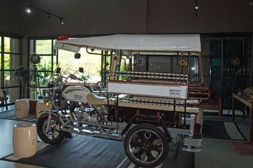 Brown House Hotel - Lobby