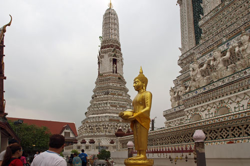 der restaurierte Wat Arun