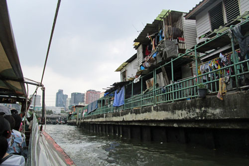 auf dem Klong Bang Lam Phu von Panfa Lilad  nach Pratunam