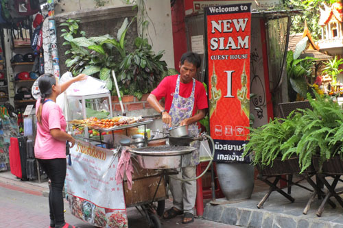 fahrende Kche in der Soi Chana Songkhram