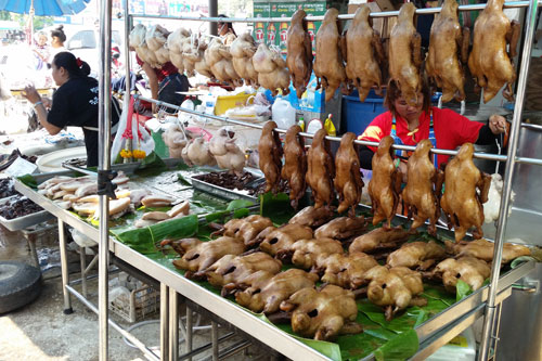 auf dem Markt in Mahachai