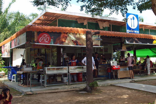 kleine Pause auf dem Weg nach Phang Gna