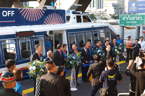 Touristenboot Einweihung