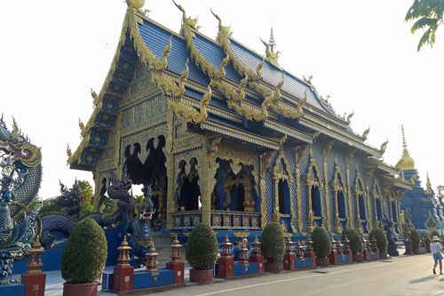 Wat Rong Seur Ten (Blue Temple)