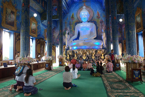 Wat Rong Seur Ten (Blue Temple)