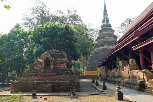 Wat Phra Thad Chedi Luang in Chiang Saen