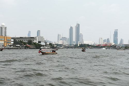 Fahrt mit der Fhre von Wat Arun nach Tha Tien