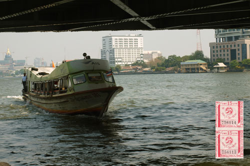 Krung Thon Bridge - unser Boot kommt