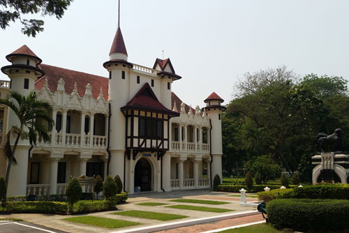 Sanam Chan - Chaleemongkolasana-Residenz