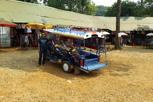 kleiner Markt am Tad Fane Resort