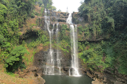  Tad Gneuang Wasserfall