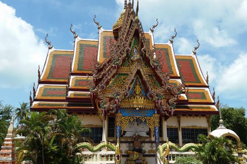 Nuan Na Ram Tempel (Wat Plai Leam)