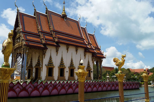 Nuan Na Ram Tempel (Wat Plai Leam)