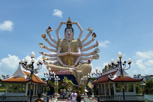 Nuan Na Ram Tempel (Wat Plai Leam) - Guan YinStatue