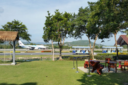 auf dem Flughafen von Ko Samui