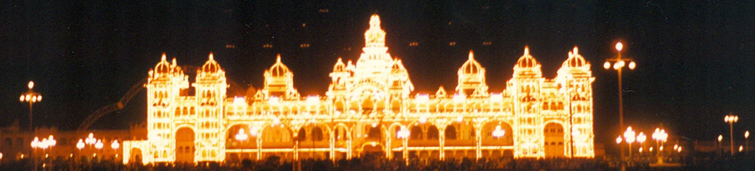 erleuchteter Palast in Mysore 